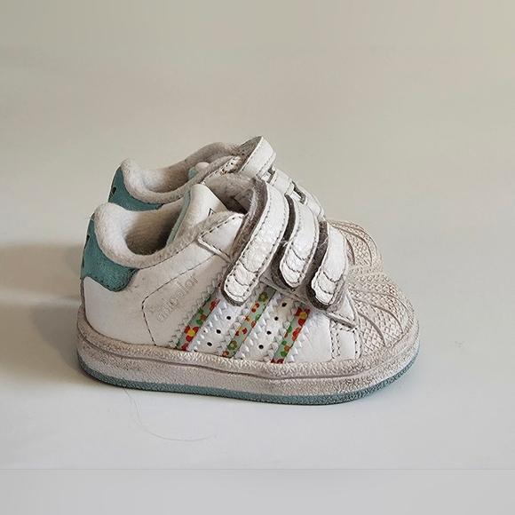 Adidas Adicolor Infant Sneakers Size 2 K - Picture 1 of 10
